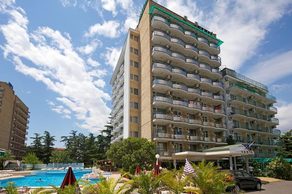Hotel Yantra ซันนีบีช ภายนอก รูปภาพ