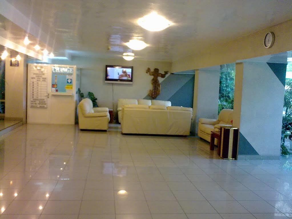 Hotel Yantra ซันนีบีช ภายนอก รูปภาพ