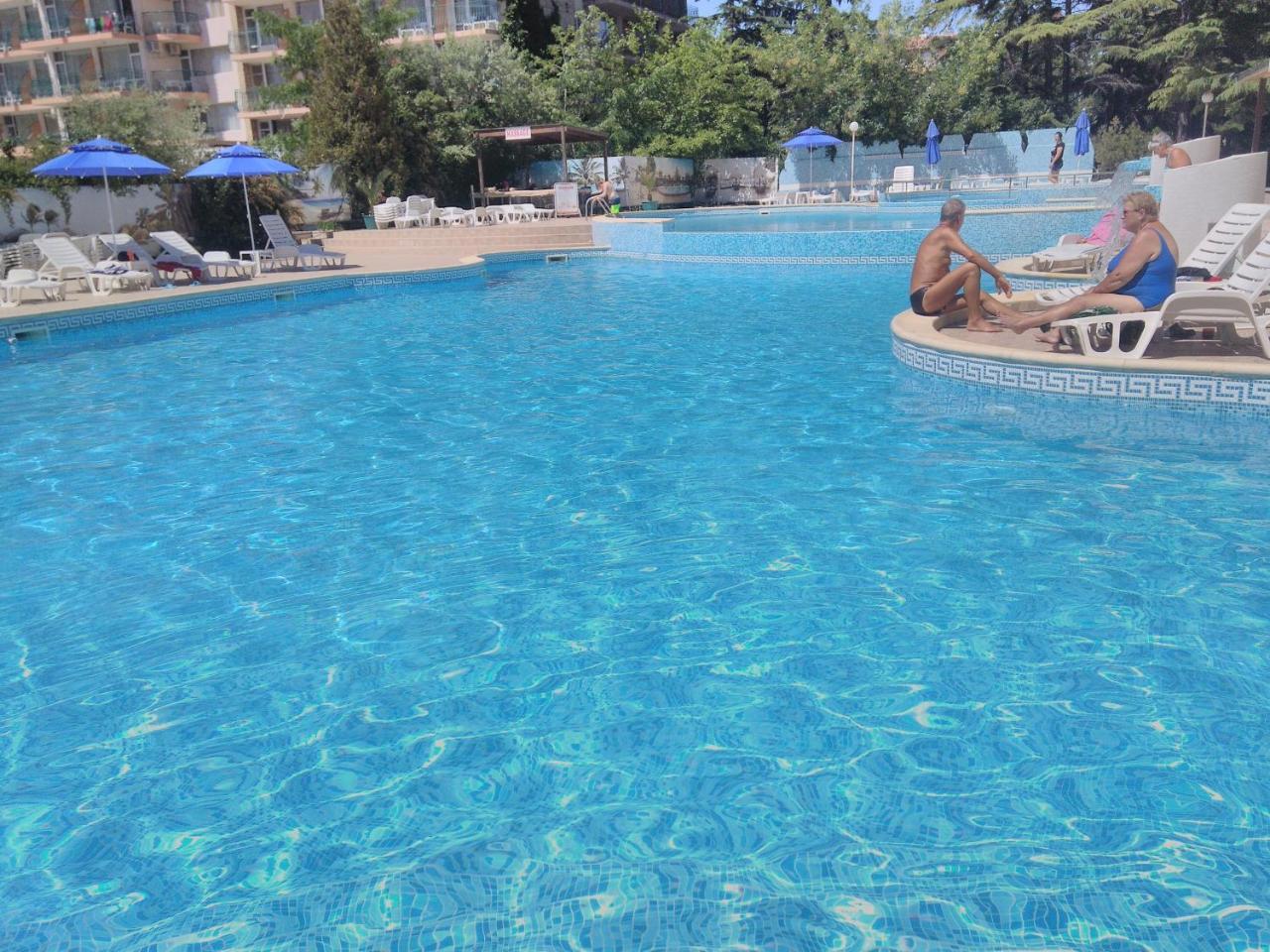 Hotel Yantra ซันนีบีช ภายนอก รูปภาพ